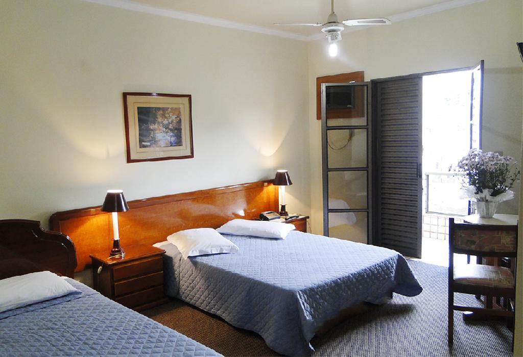 Hotel Lopes קשאמבו חדר תמונה